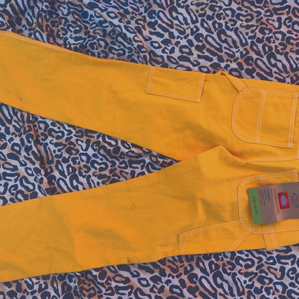 Brand new Size 0/24 Yellow Dickies